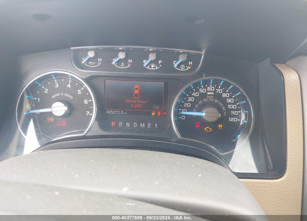 2011 FORD F-150 LARIAT VIN: 1FTFW1ET9BFB70357