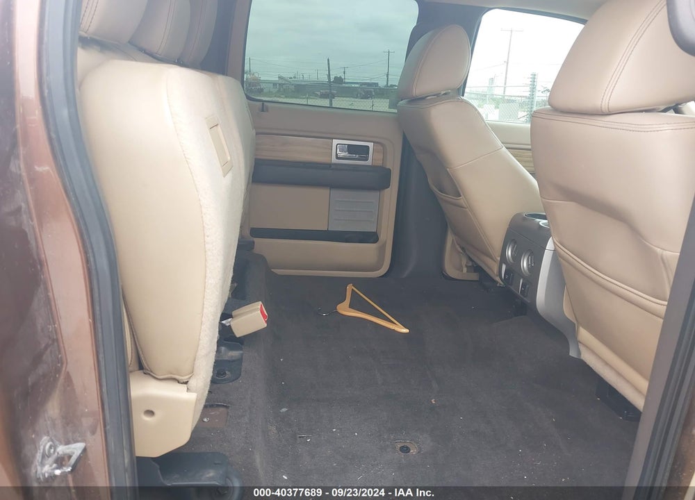2011 FORD F-150 LARIAT VIN: 1FTFW1ET9BFB70357