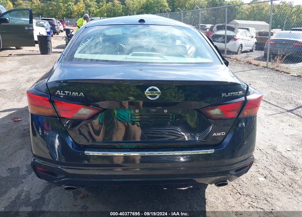 2021 NISSAN ALTIMA PLATINUM INTELLIGENT AWD VIN: 1N4BL4FW4MN302148