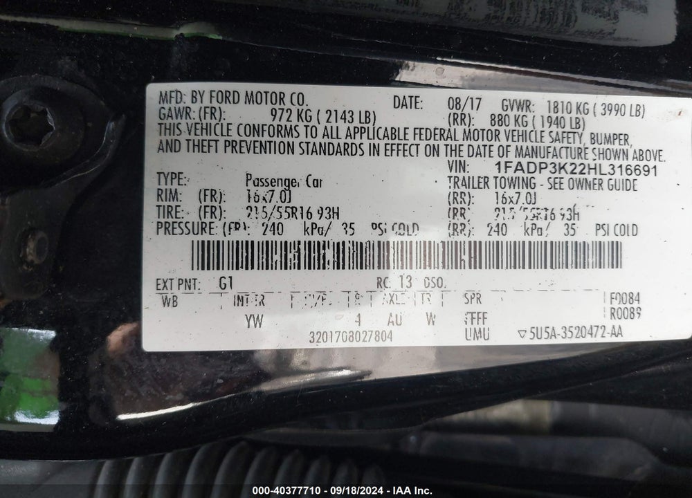 2017 FORD FOCUS SE VIN: 1FADP3K22HL316691
