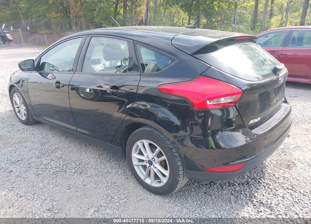 2017 FORD FOCUS SE VIN: 1FADP3K22HL316691