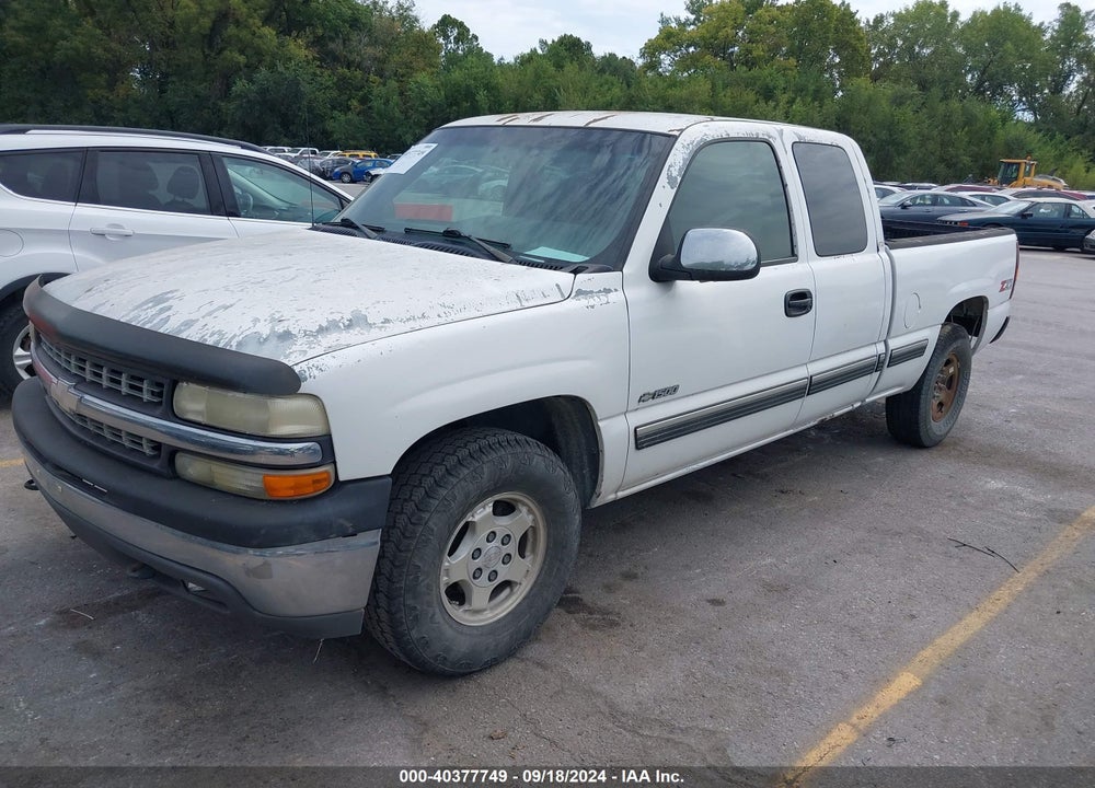 2002 CHEVROLET SILVERADO 1500 LS VIN: 2GCEK19T621310793