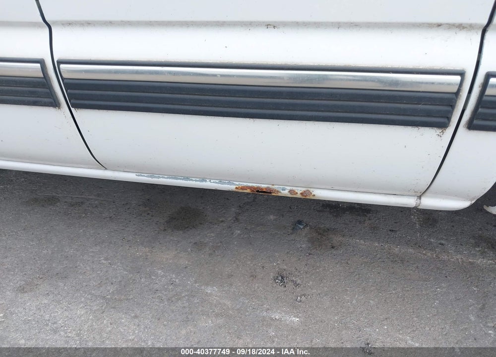 2002 CHEVROLET SILVERADO 1500 LS VIN: 2GCEK19T621310793