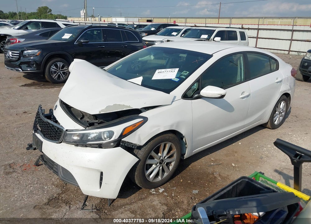 2017 KIA FORTE LX VIN: 3KPFL4A77HE007132