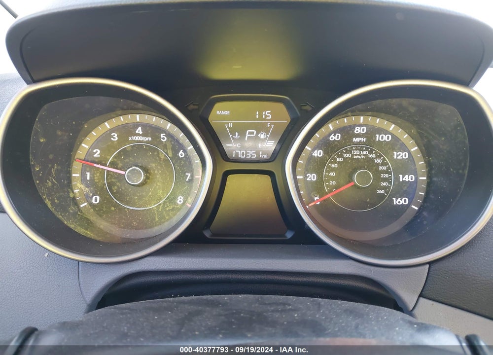 2016 HYUNDAI ELANTRA SE VIN: 5NPDH4AE3GH704203