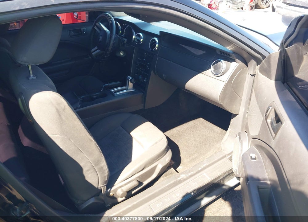 2005 FORD MUSTANG V6 DELUXE/V6 PREMIUM VIN: 1ZVFT80N555179249