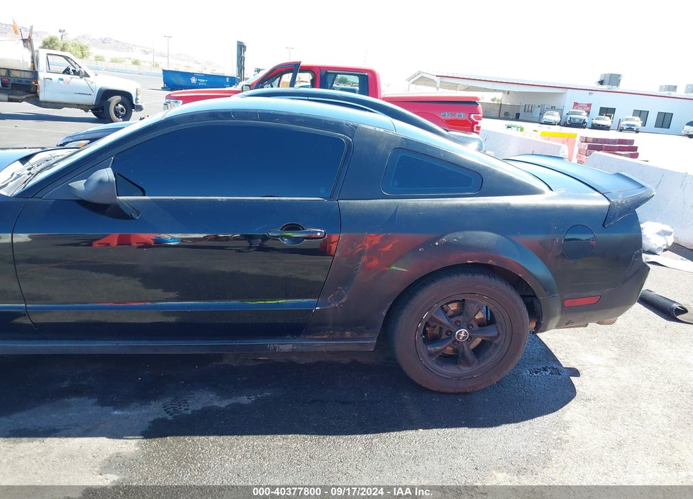 2005 FORD MUSTANG V6 DELUXE/V6 PREMIUM VIN: 1ZVFT80N555179249
