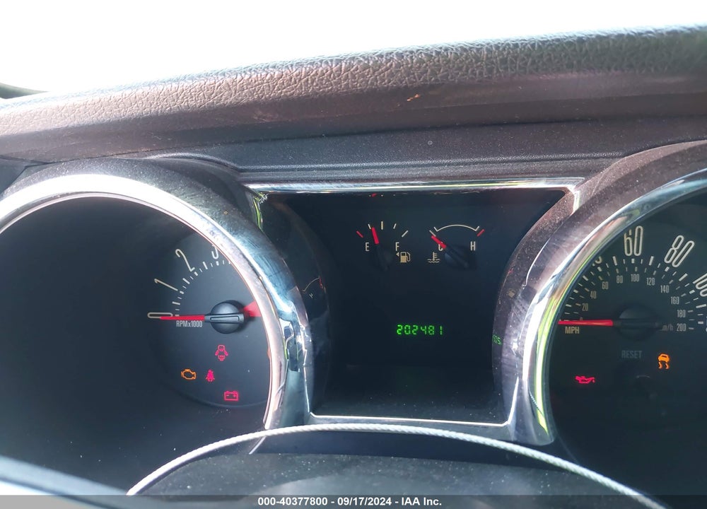 2005 FORD MUSTANG V6 DELUXE/V6 PREMIUM VIN: 1ZVFT80N555179249