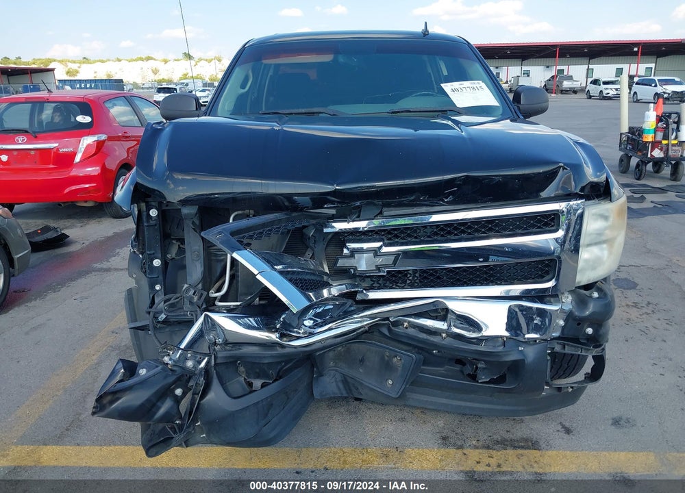 2011 CHEVROLET SILVERADO 1500 LS VIN: 3GCPCREA5BG349472