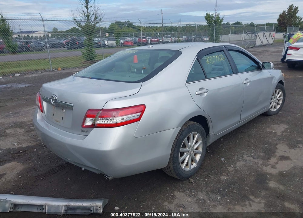 2011 TOYOTA CAMRY XLE VIN: 4T1BF3EK9BU195378