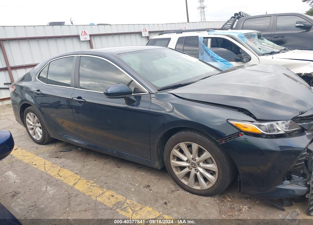 2020 TOYOTA CAMRY LE VIN: 4T1C11AK4LU959264