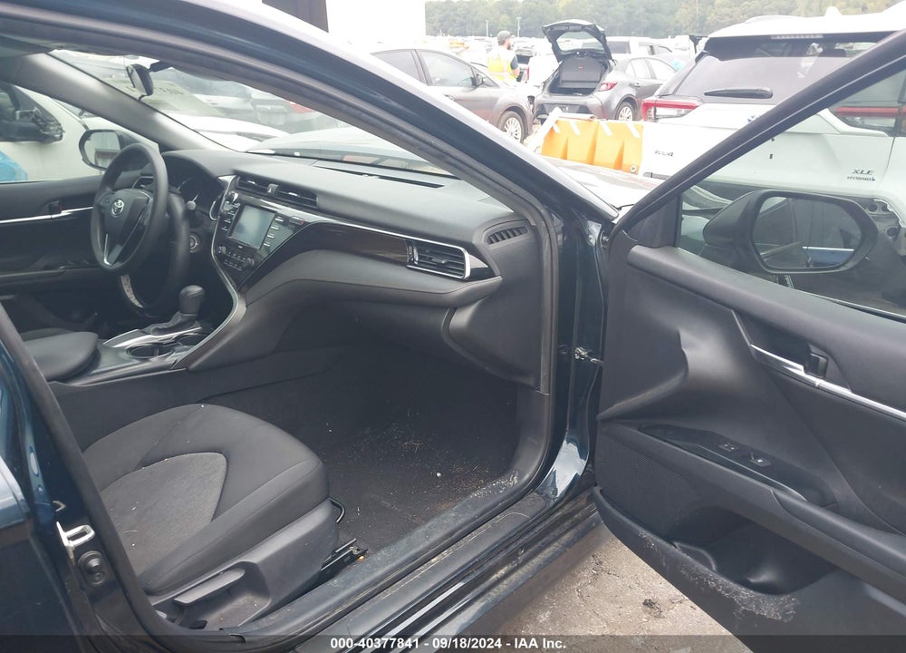 2020 TOYOTA CAMRY LE VIN: 4T1C11AK4LU959264