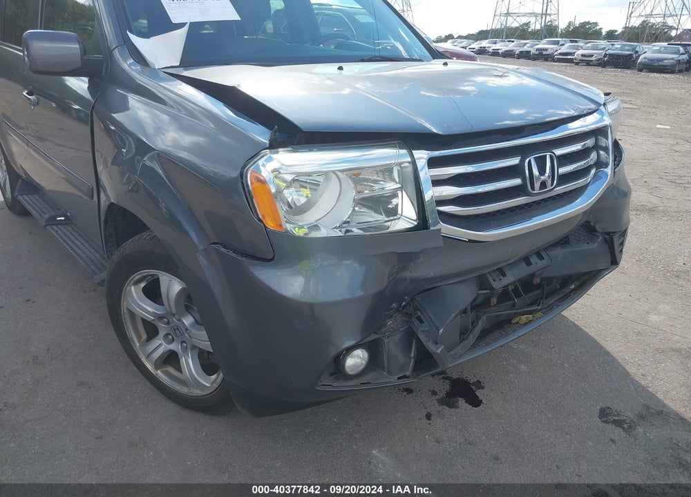 2012 HONDA PILOT EX VIN: 5FNYF4H40CB028290