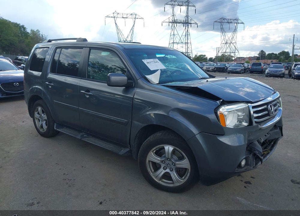 2012 HONDA PILOT EX VIN: 5FNYF4H40CB028290