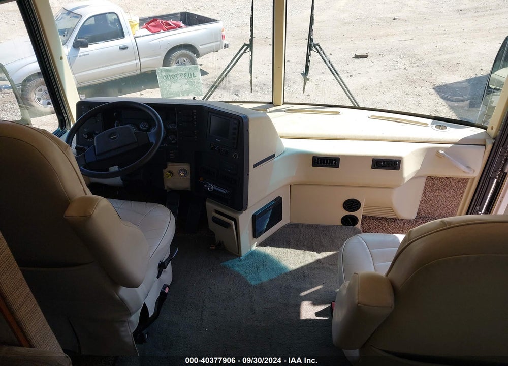 2004 FREIGHTLINER CHASSIS VIN: 4UZAAHAK64CM84160