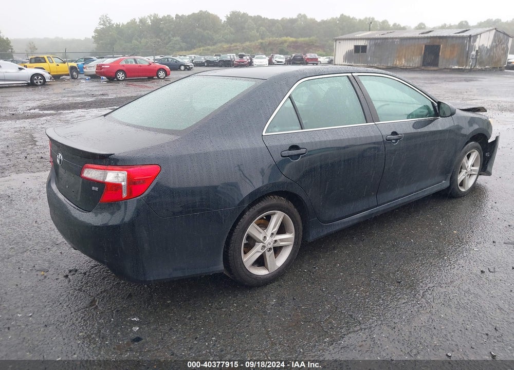 2012 TOYOTA CAMRY SE VIN: 4T1BF1FK4CU152636
