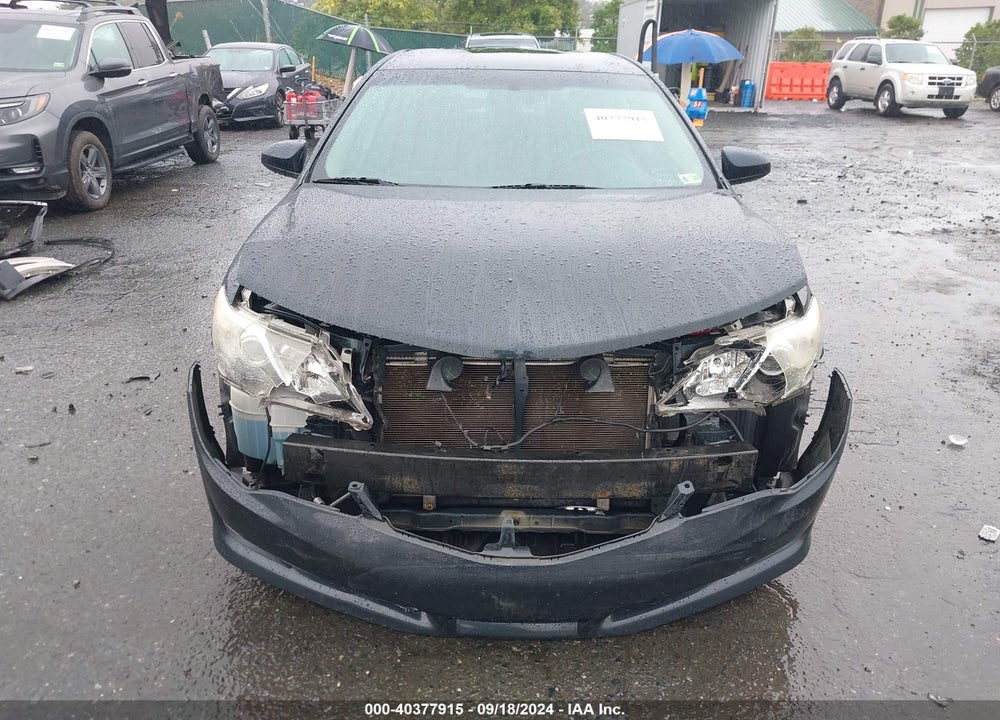 2012 TOYOTA CAMRY SE VIN: 4T1BF1FK4CU152636