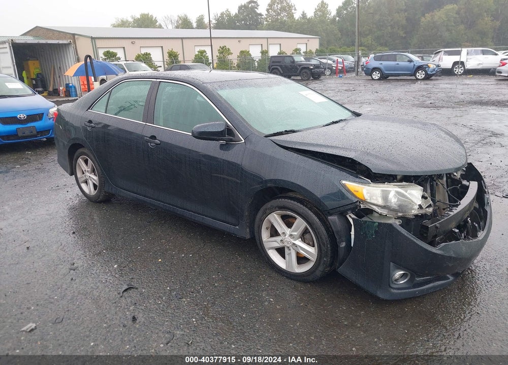 2012 TOYOTA CAMRY SE VIN: 4T1BF1FK4CU152636