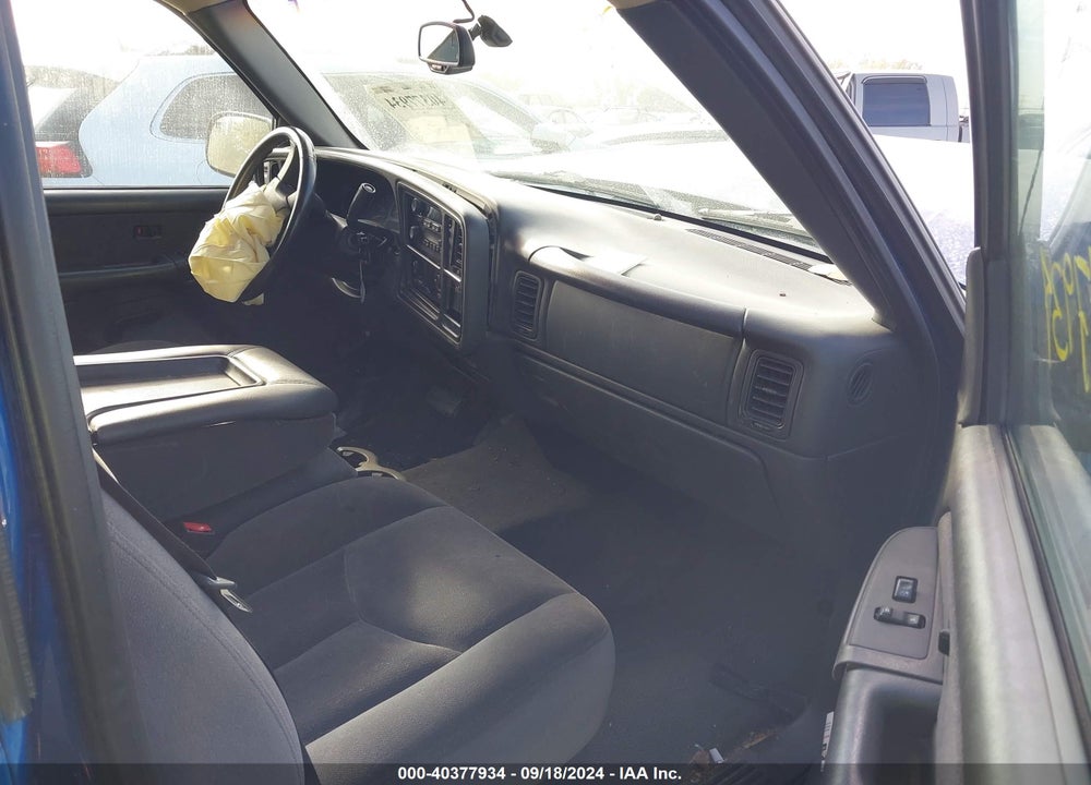 2003 GMC SIERRA 1500 SLE VIN: 2GTEC19V931330018