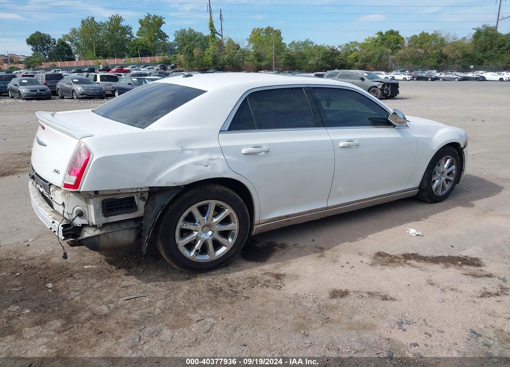 2012 CHRYSLER 300 VIN: 2C3CCAAG8CH139027