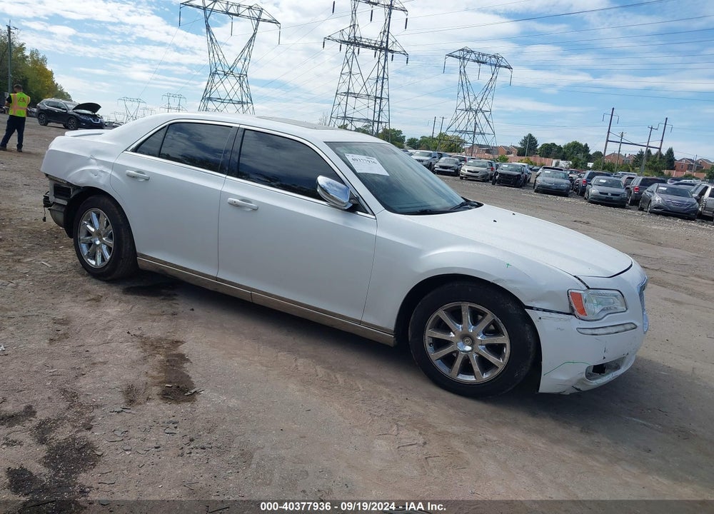 2012 CHRYSLER 300 VIN: 2C3CCAAG8CH139027