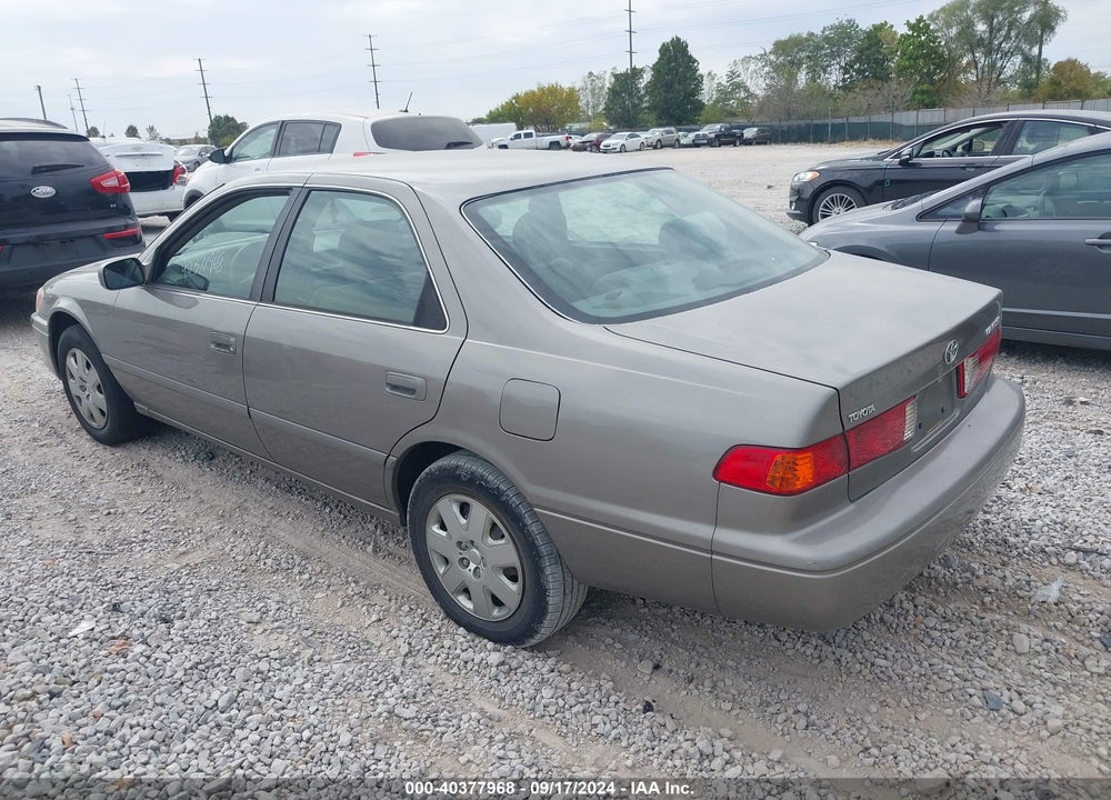 2001 TOYOTA CAMRY CE VIN: 4T1BG22K51U090914