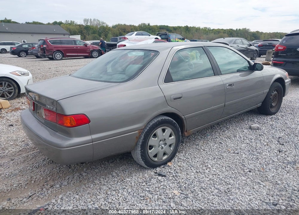 2001 TOYOTA CAMRY CE VIN: 4T1BG22K51U090914