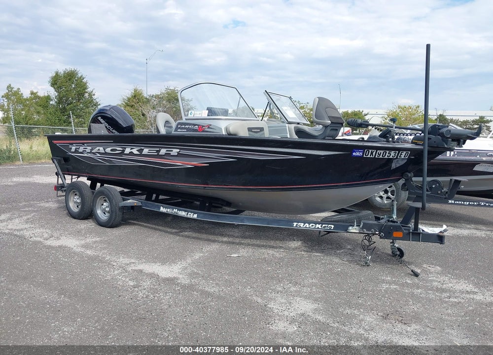 2018 TRACKER TARGA 19 VIN: BUJ71571A818