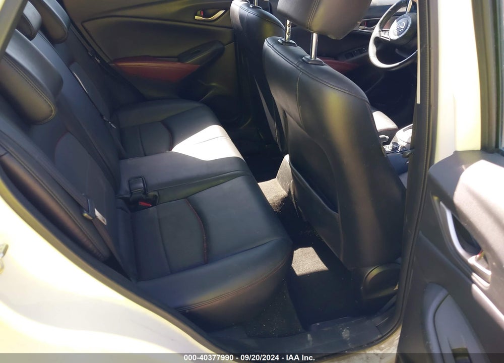 2018 MAZDA CX-3 TOURING VIN: JM1DKDC76J0329895