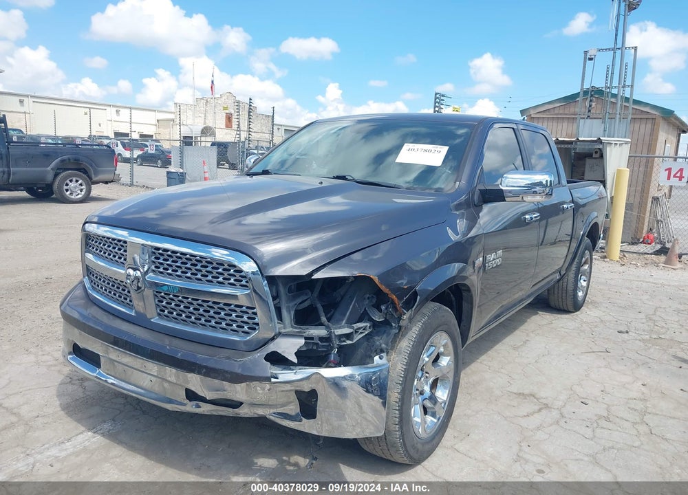 2018 RAM 1500 VIN: 1C6RR7NTXJS319833