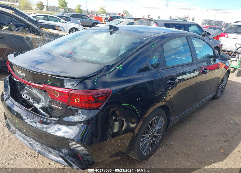 2023 KIA FORTE GT LINE VIN: 3KPF54AD7PE670697