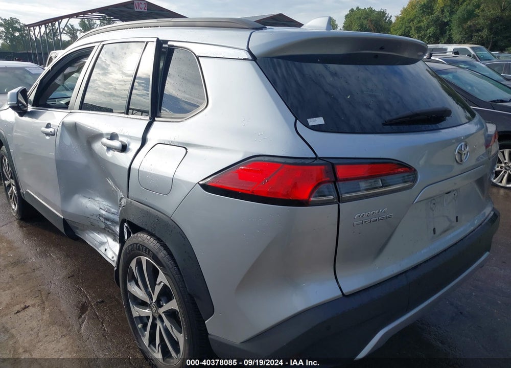 2022 TOYOTA COROLLA CROSS XLE VIN: 7MUEAABG8NV007498