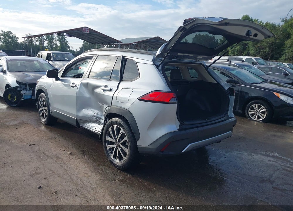2022 TOYOTA COROLLA CROSS XLE VIN: 7MUEAABG8NV007498