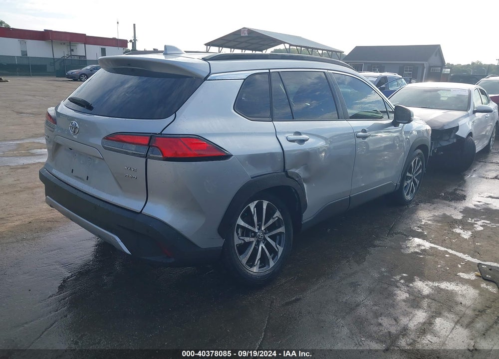 2022 TOYOTA COROLLA CROSS XLE VIN: 7MUEAABG8NV007498