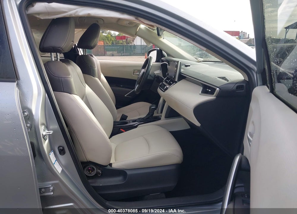 2022 TOYOTA COROLLA CROSS XLE VIN: 7MUEAABG8NV007498