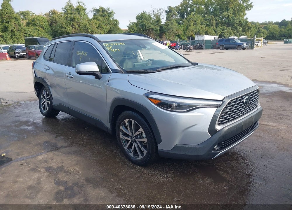 2022 TOYOTA COROLLA CROSS XLE VIN: 7MUEAABG8NV007498