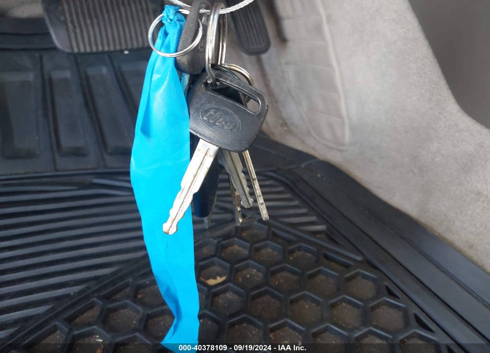 1997 TOYOTA CAMRY LE V6 VIN: JT2BF22K3V0030496