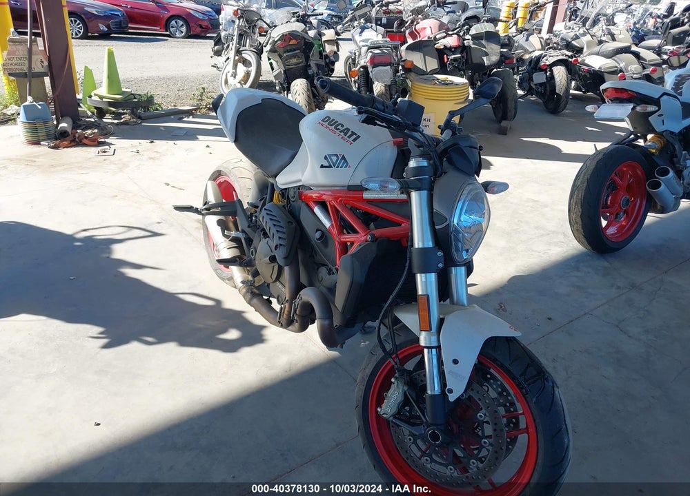 2016 DUCATI MONSTER 821 VIN: ZDM1RBTS6GB020727