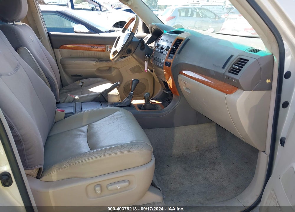 2003 LEXUS GX 470 VIN: JTJBT20X030007511