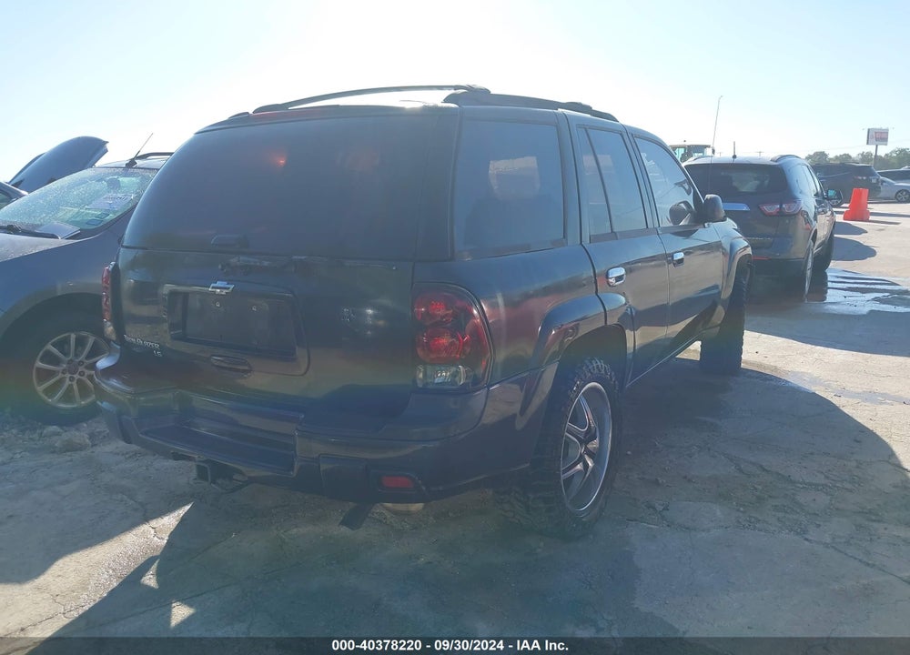 2005 CHEVROLET TRAILBLAZER LS VIN: 1GNDS13S552334543