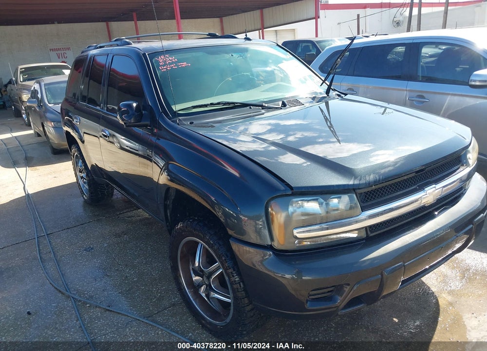 2005 CHEVROLET TRAILBLAZER LS VIN: 1GNDS13S552334543