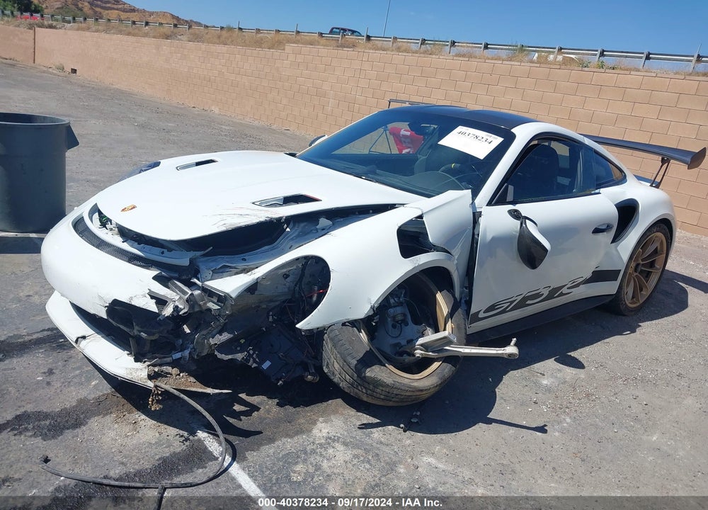 2019 PORSCHE 911 GT3 RS VIN: WP0AF2A92KS165387