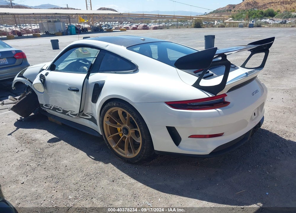 2019 PORSCHE 911 GT3 RS VIN: WP0AF2A92KS165387