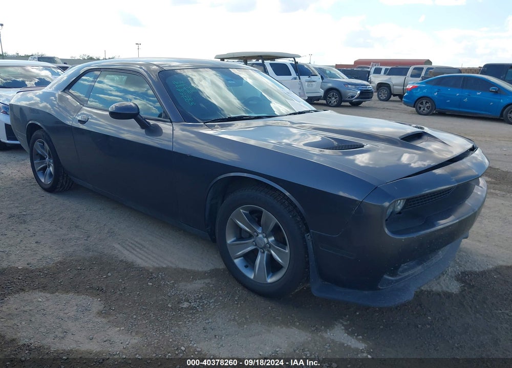 2019 DODGE CHALLENGER SXT VIN: 2C3CDZAG0KH525659