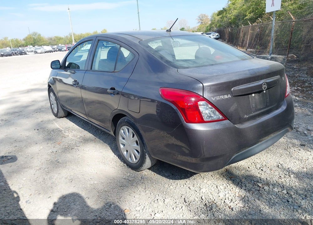 2015 NISSAN VERSA 1.6 S+ VIN: 3N1CN7AP1FL800968