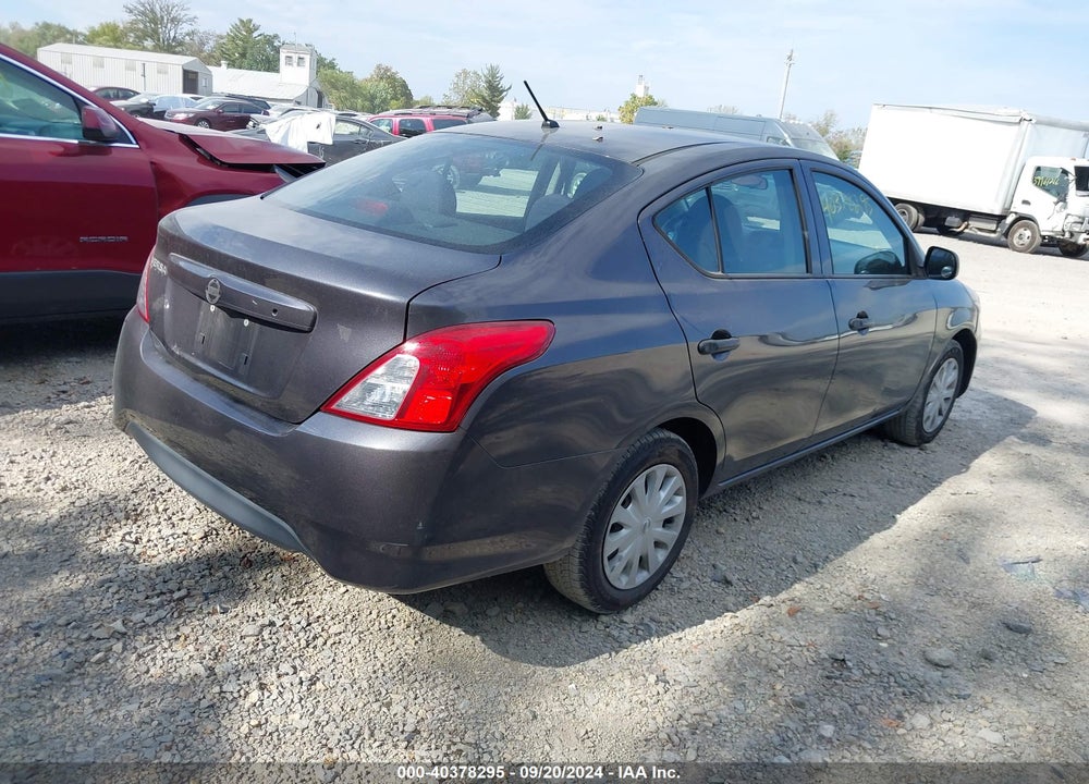 2015 NISSAN VERSA 1.6 S+ VIN: 3N1CN7AP1FL800968