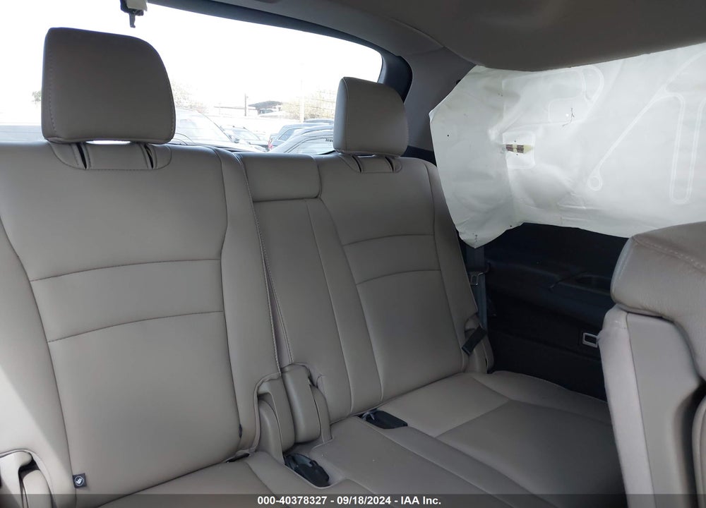 2016 HONDA PILOT EX-L VIN: 5FNYF5H72GB052385