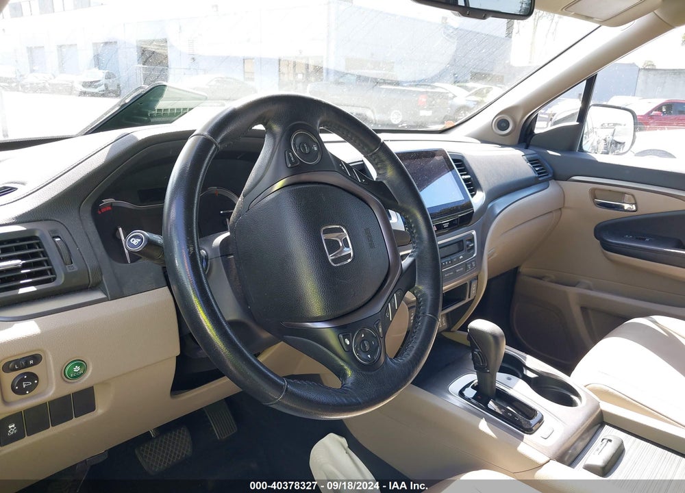 2016 HONDA PILOT EX-L VIN: 5FNYF5H72GB052385