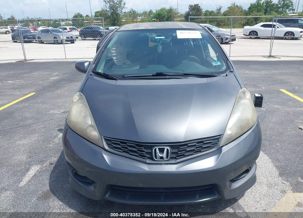 2013 HONDA FIT SPORT VIN: JHMGE8H53DC039473