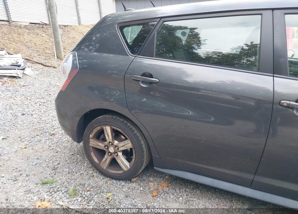 2010 PONTIAC VIBE VIN: 5Y2SP6E02AZ400770